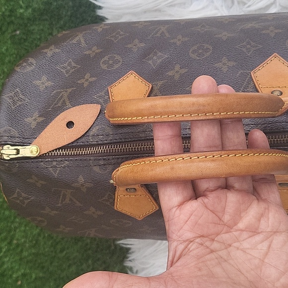 Louis Vuitton Speedy 35 monogram purse authentic Vintage *Host Pick!* - Picture 8 of 17